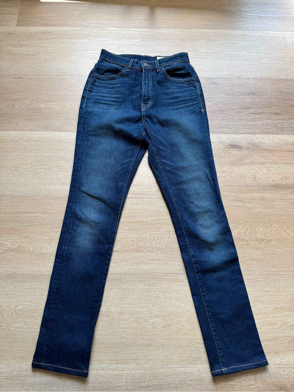 imogene + willie Dark Blue Straight-Leg Women's Jeans
